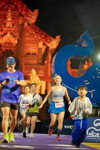 BIB: 009, 083
                            <button type="button" onclick="openModal(22478005)" class="btn btn-primary btn-sm float-right btn-popup" data-toggle="modal" data-target=".modal-high-quality">
                        <i class="fas fa-shopping-cart"></i> Add to Cart
                    </button>
                                            <button type="button" onclick="isThisMe(22478005, true)" class="btn btn-success btn-sm float-right btn-popup btn-isme hidden" data-toggle="tooltip" data-placement="bottom" title="นี่คือรูปของคุณใช่ไหม คลิกที่นี่เพื่อเอาเข้าอัลบั้ม">
                        <i class="fas fa-plus"></i> Add to album
                    </button>
                    <button type="button" onclick="isThisMe(22478005, false)" class="btn btn-warning btn-sm float-right btn-popup btn-isnotme hidden">
                        <i class="fas fa-ban"></i> Remove from album
                    </button>